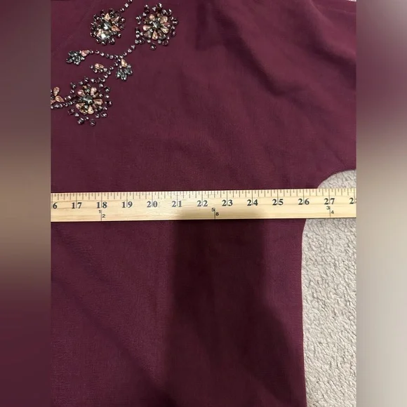 Chico’s Gem Neckline Pullover Sweater Size 4 US XXL V-Neck Color Deep Merlot - Picture 8 of 10